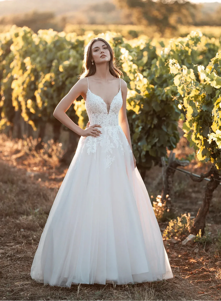 Allure A1301 - Size 12