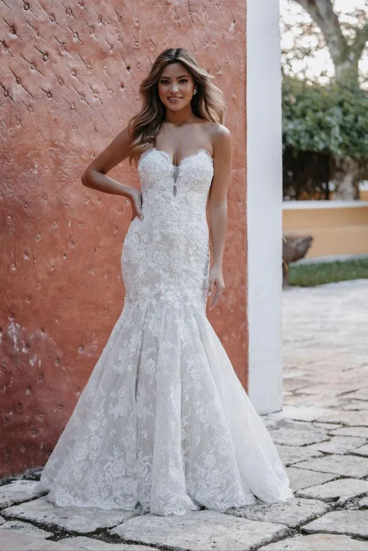 Allure Couture C652 - Size 16