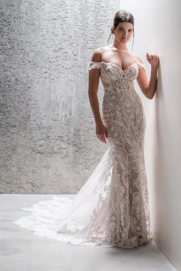 Allure C685L - Size 12