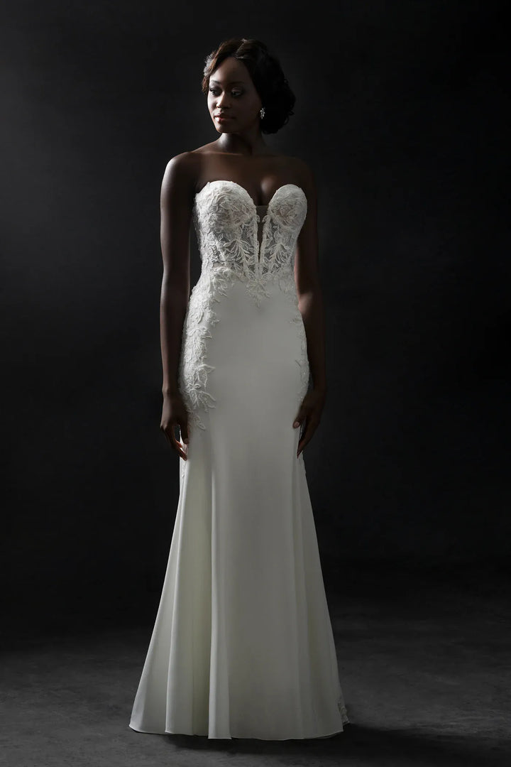 Allure Couture C770 - Size 12