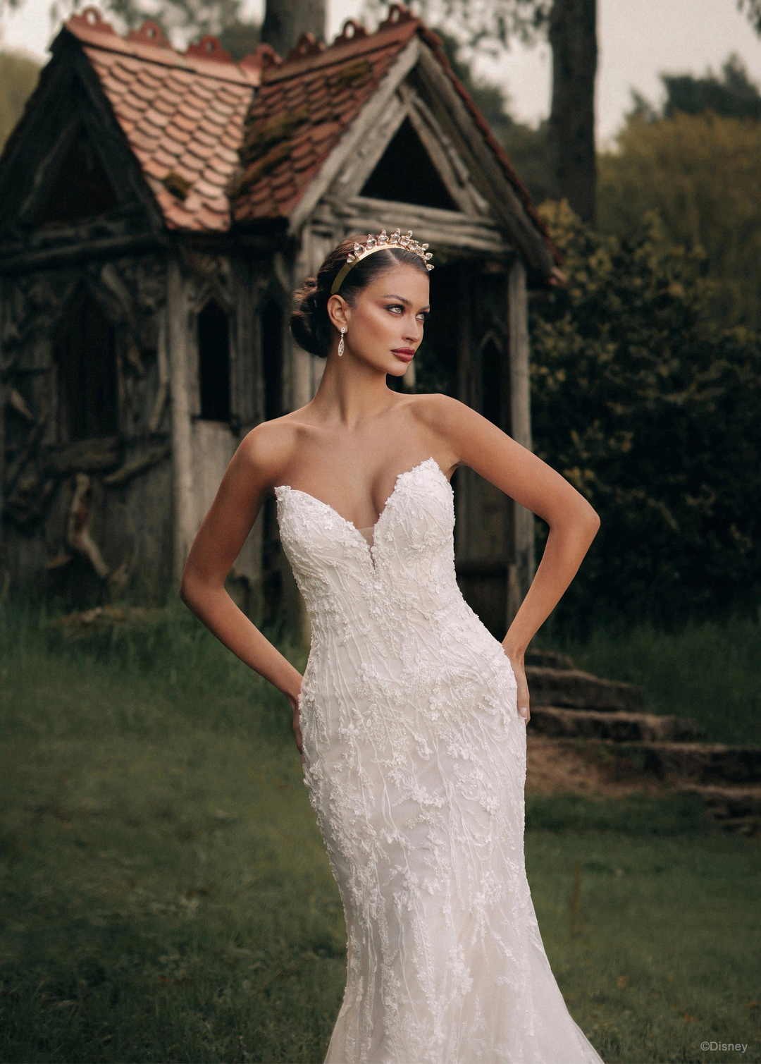 Allure DVL17 - Size 16