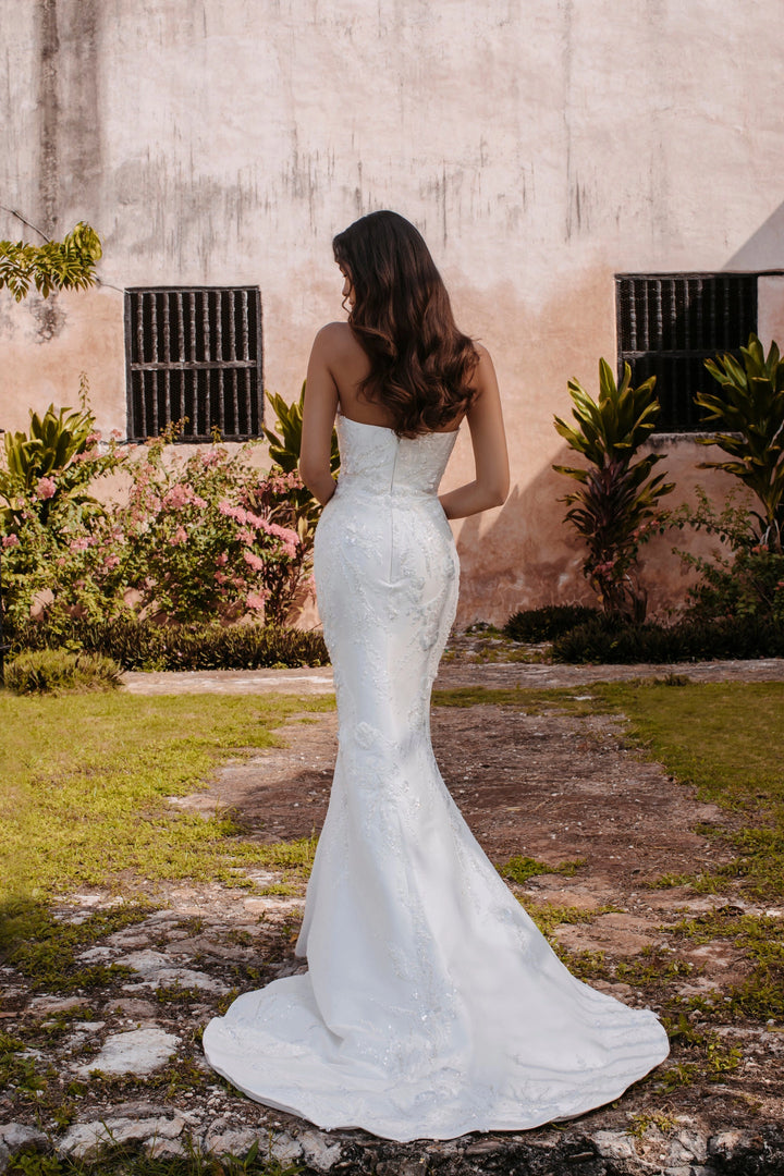 Allure E362 - Size 16