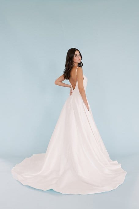 Allure L519 - Size 20