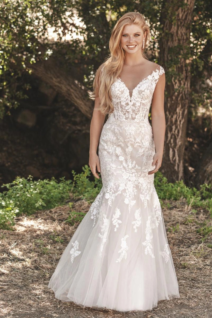 Allure Romance R3712 - Size 16