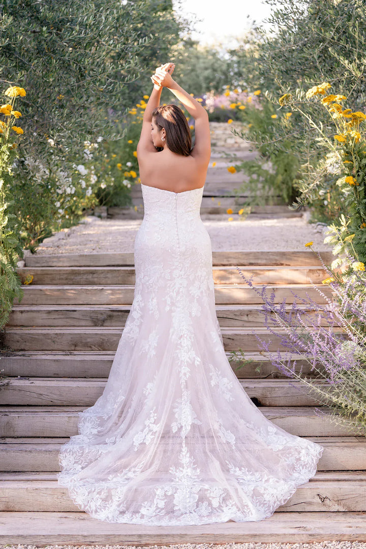 Allure W522 - Size 24W