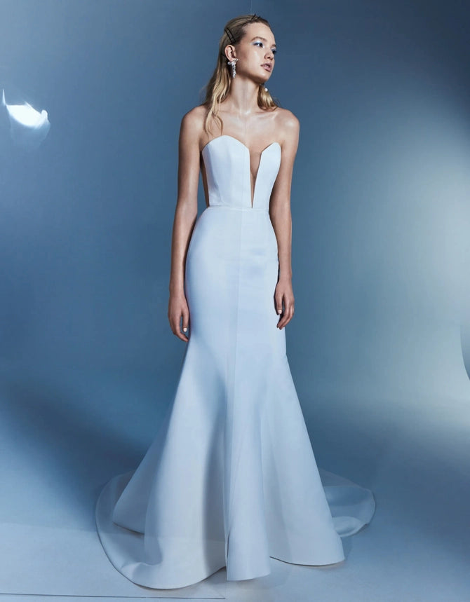 Alyne Londyn - Size 6