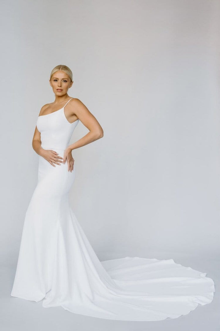 Alyssa Kristin Jess - Size 8
