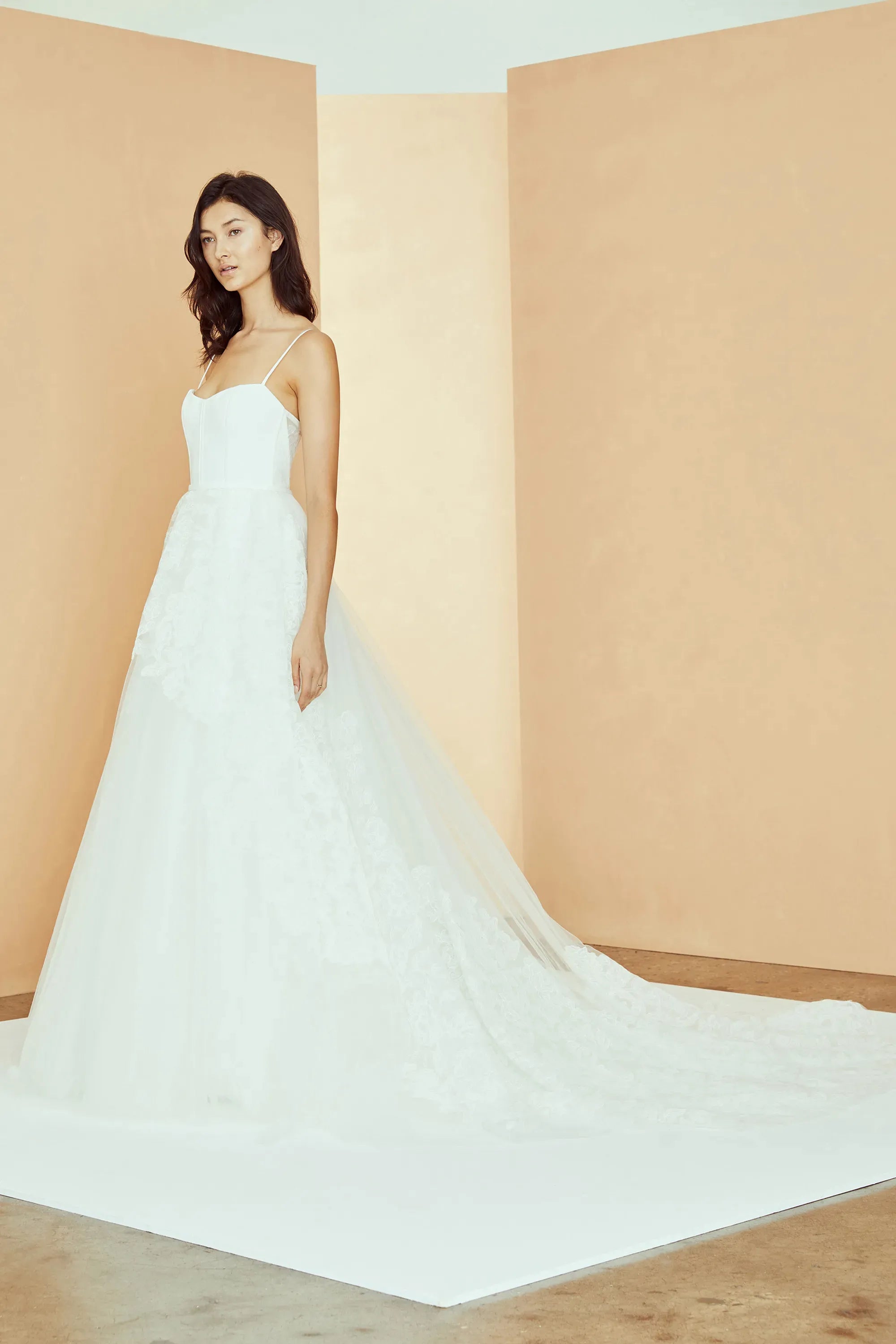 Cincinnati Bridal Wedding Dress Sample Sale (Year-Round
