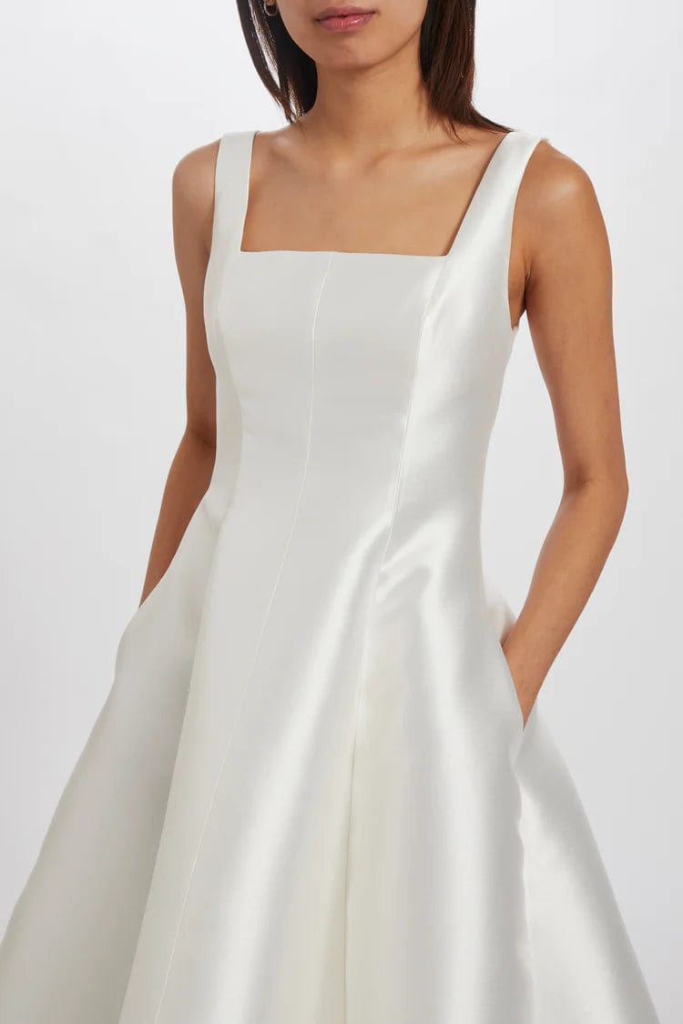 Amsale LW226 - Size 12 Luxe Redux Bridal Amsale LW226 - Size 12 Luxe Redux Bridal