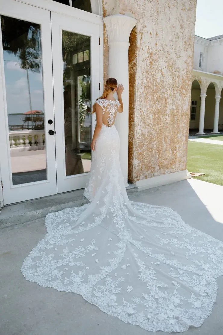 Flores by Angel Rivera Dahlia - Size 20 Size Chart
