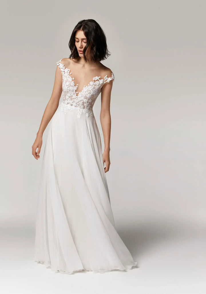 Anna Kara Angeline - Size 6