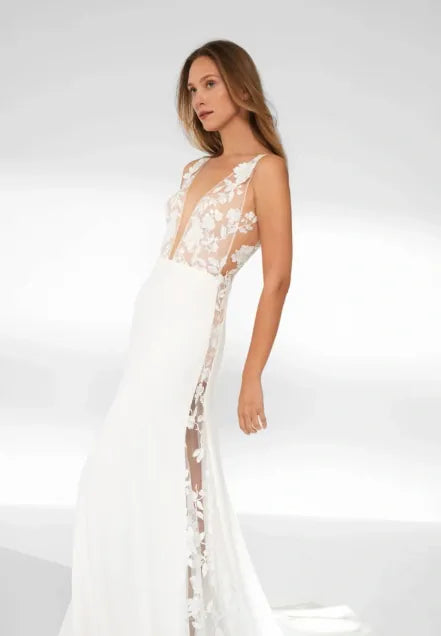 full side of anna kara liana ivory satin sheath wedding dress with a plunging neckline and sheer lace details