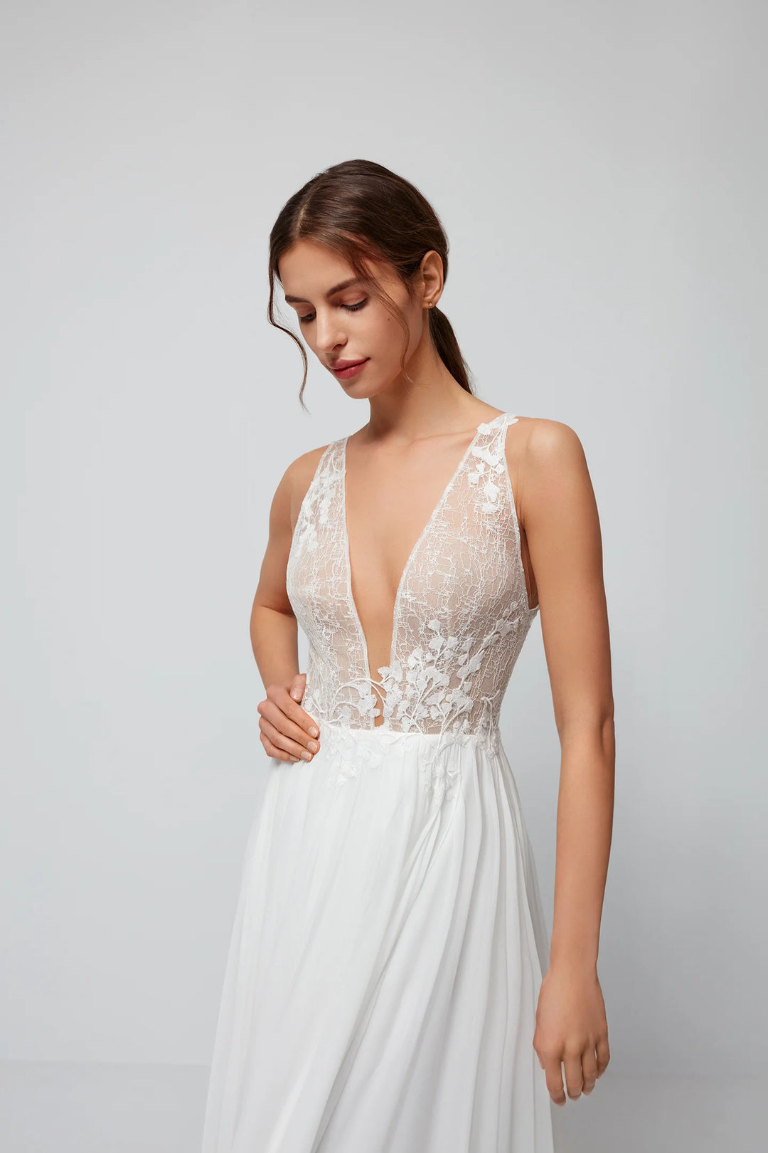 Anna Kara Lotus - Size 10