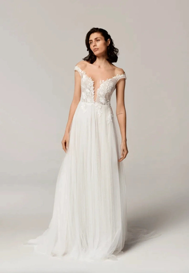 Anna Kara Miriam - Size 10