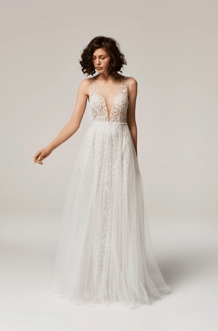 Anna Kara Sarita - Size 8