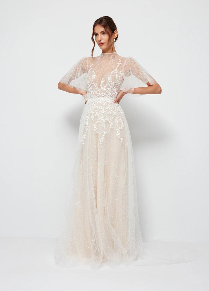 Anna Kara Skade - Size 8