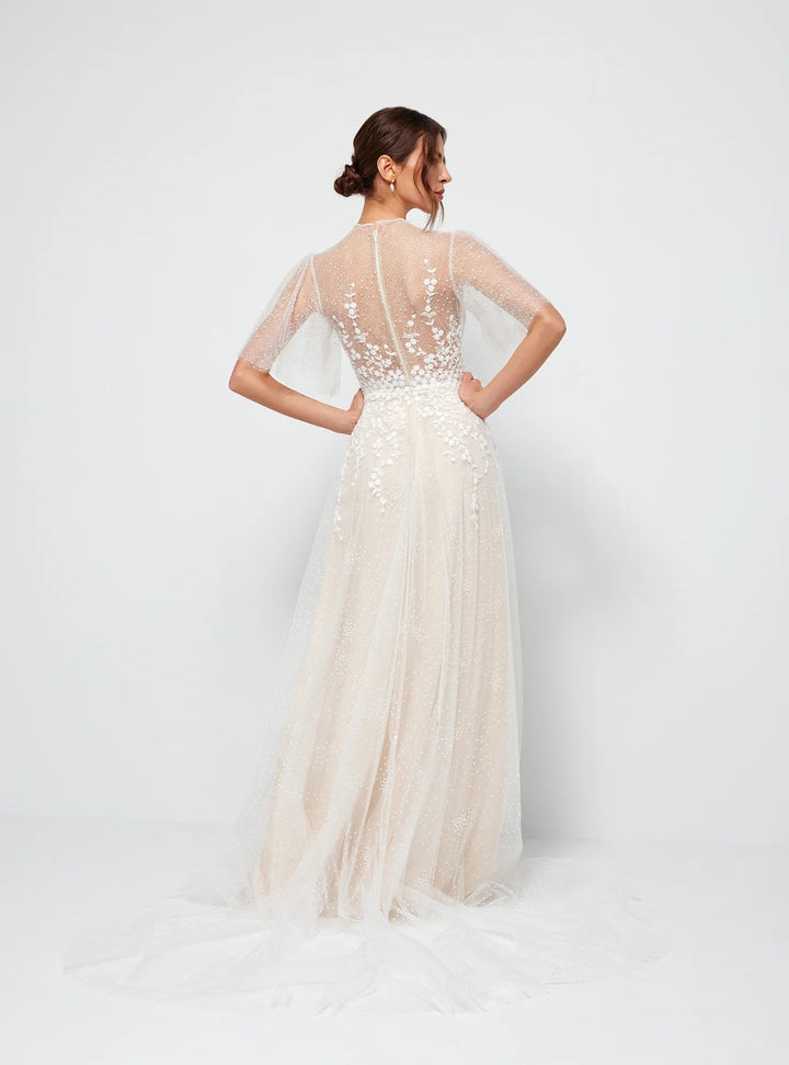 Anna Kara Skade - Size 8