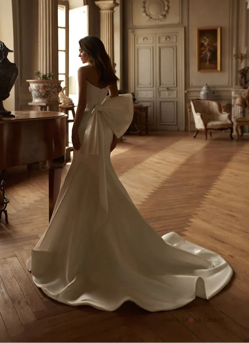 wedding dress designer anna ANNA AUGUSTA (@annaaugustabridal) New York, NY