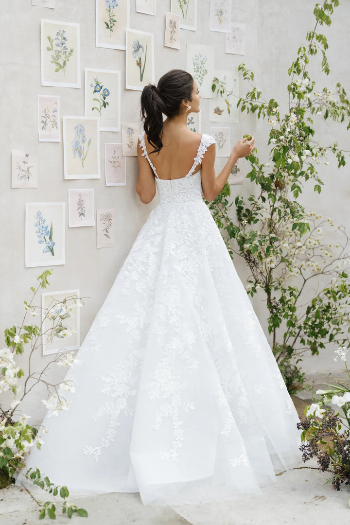 Anne Barge Fernbank - Size 14