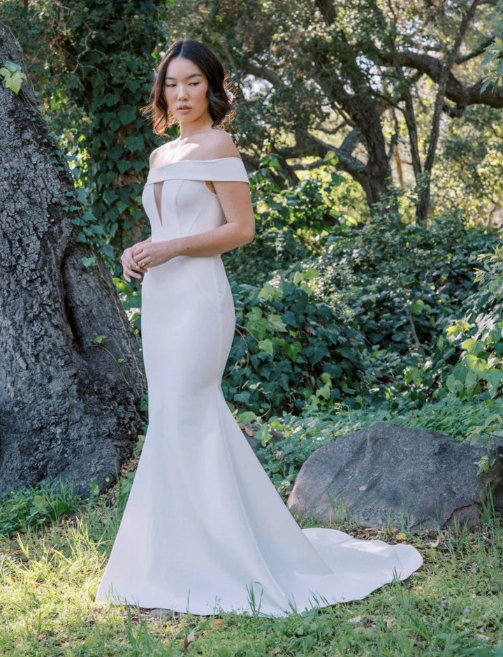 Anne Barge Isla - Size 10
