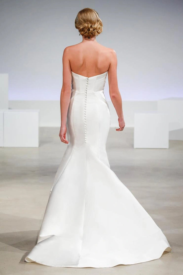 Anne Barge Zelda - Size 12