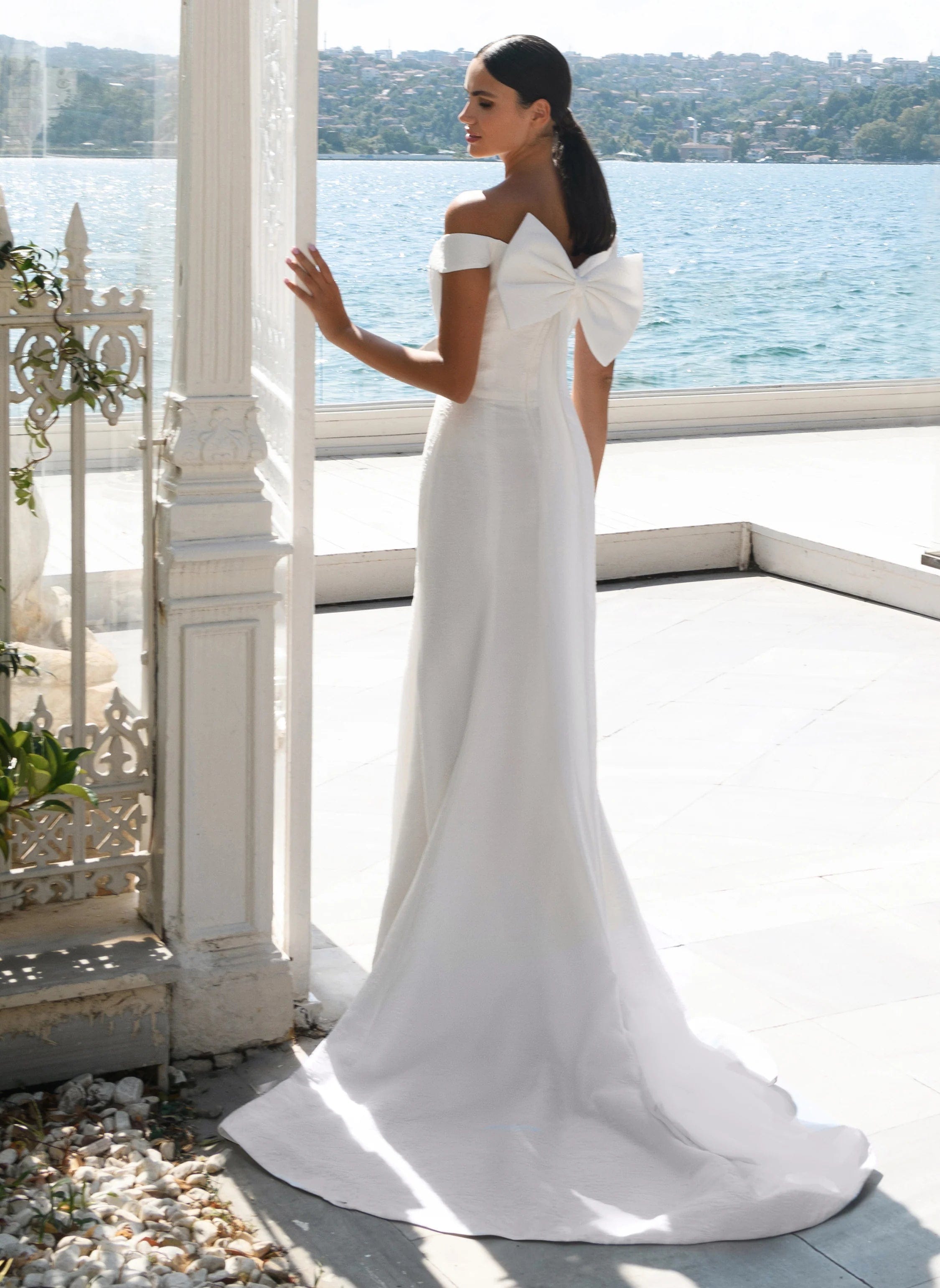 Antonio Gual Tye Size 12 – Luxe Redux Bridal - Main Image