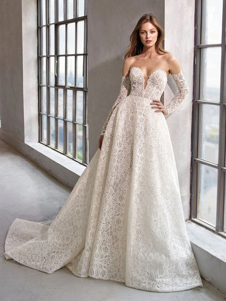 Badgley Mischka Fergie - Size 12