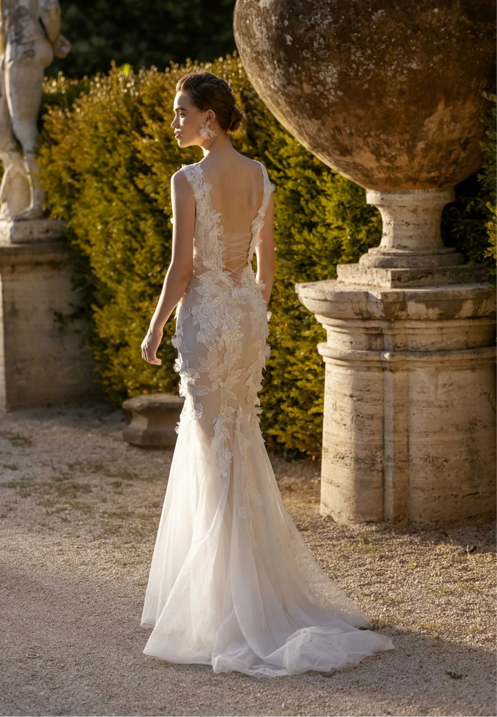 Blammo Biamo Lirana [Gown Only] - Size 14