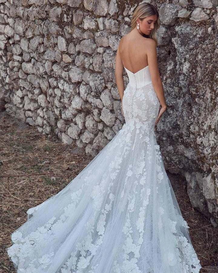 Calla Blanche Varvara - Size 12