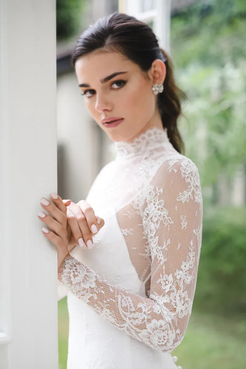 Caroline Castigliano Couture Venus + Overlay