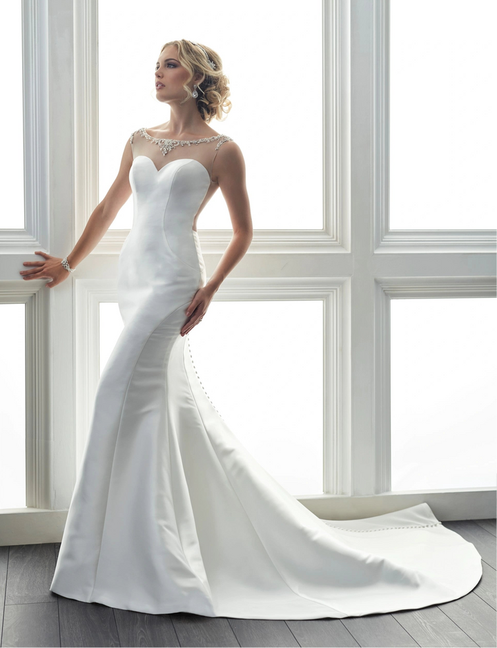 Christina Wu 15629 - Size 4