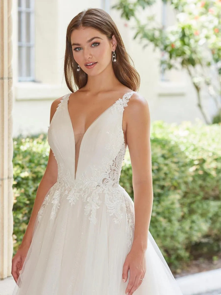 Christina Wu 15843 - Size 6