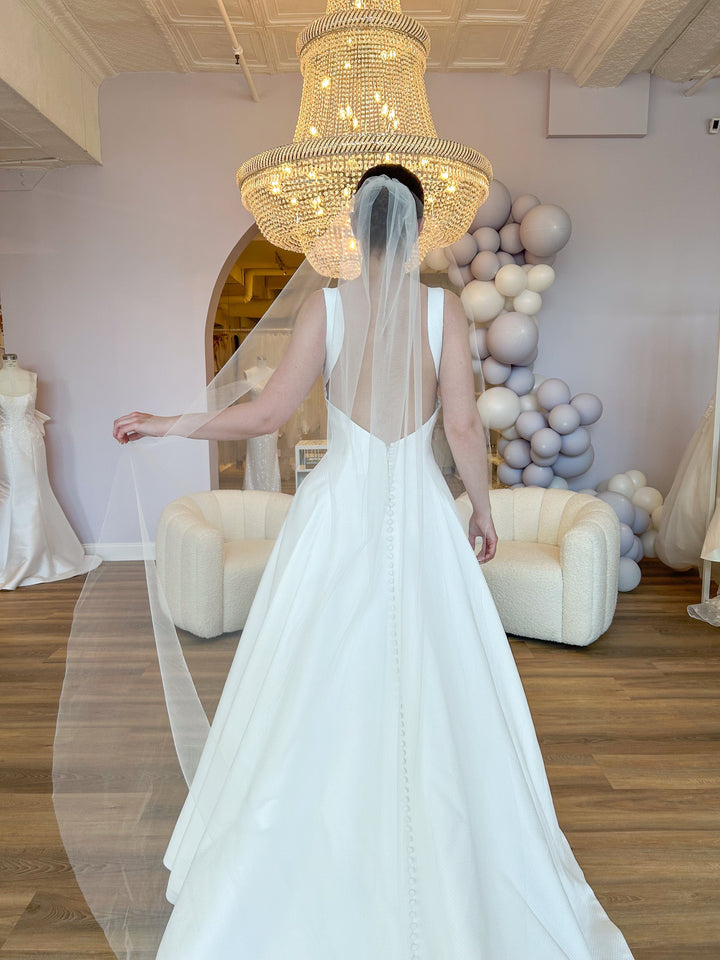 Courtyard Length Veil