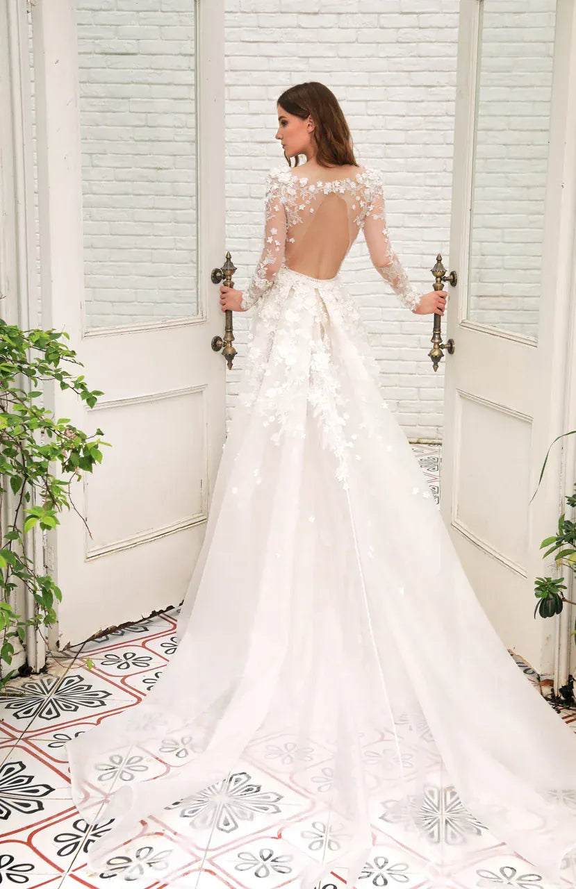 Dany Tabet Cascade [Sleeveless] + Overskirt - Size 10