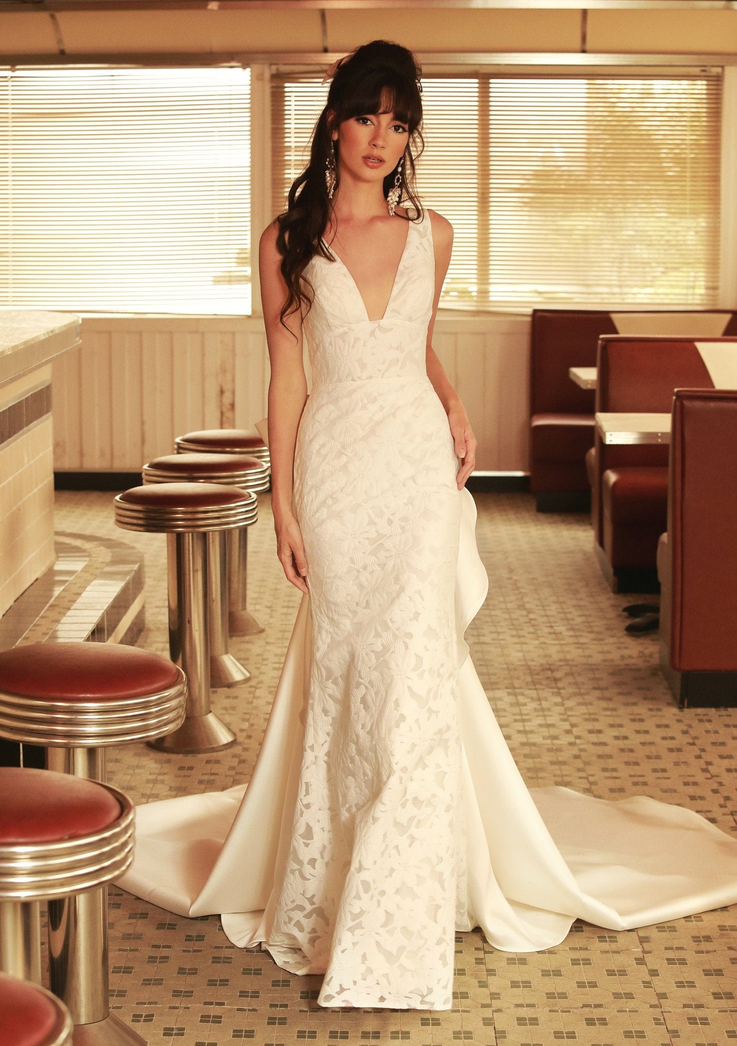 Fast shipping wedding dresses best sale