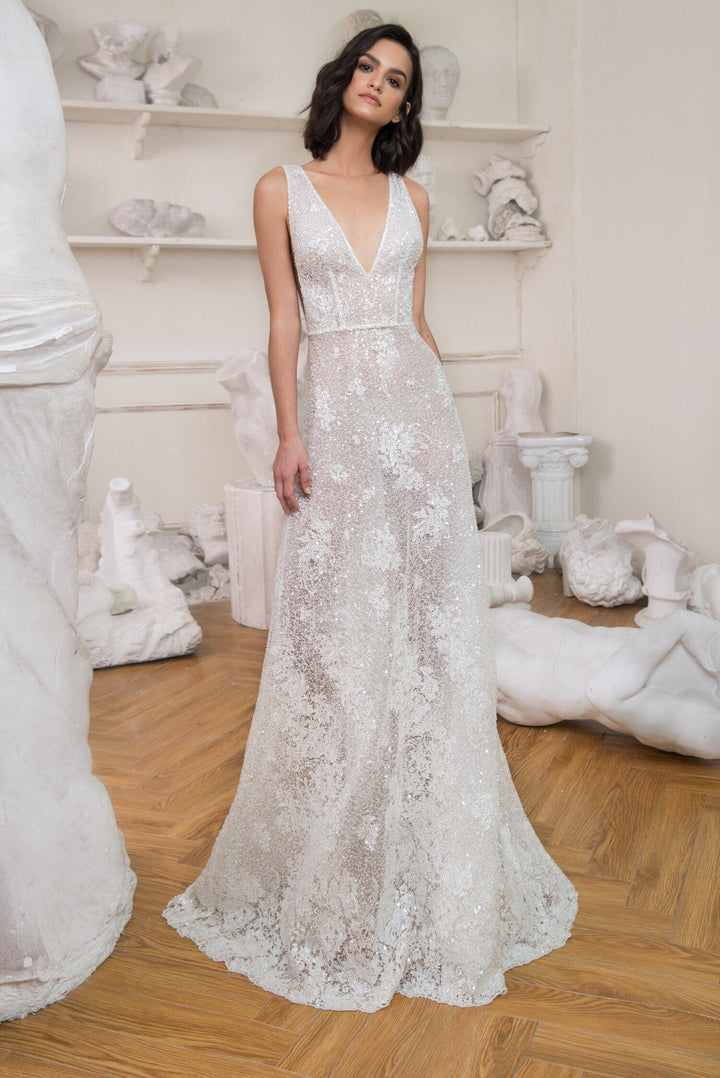 Dany Tabet Phoebe + Train - Size 12