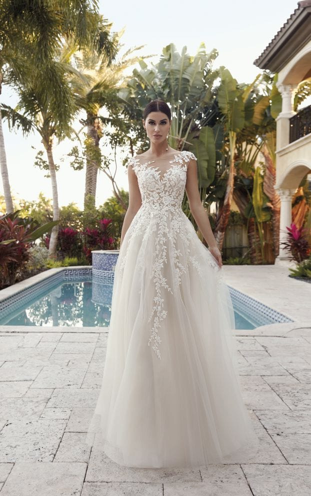 Demetrios 1002 - Size 14