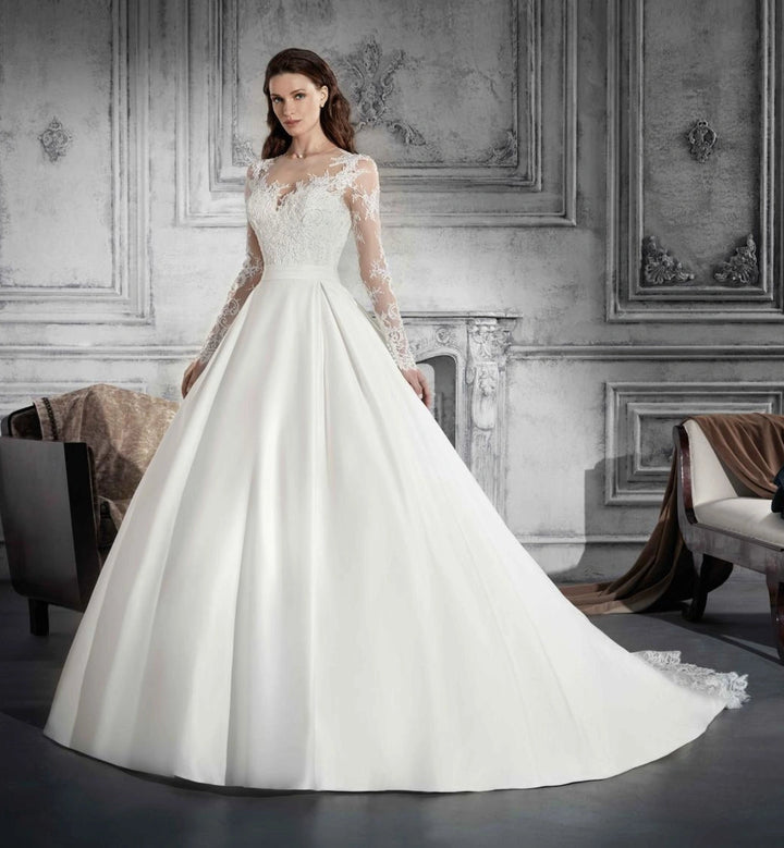 Demetrios 811 - Size 12