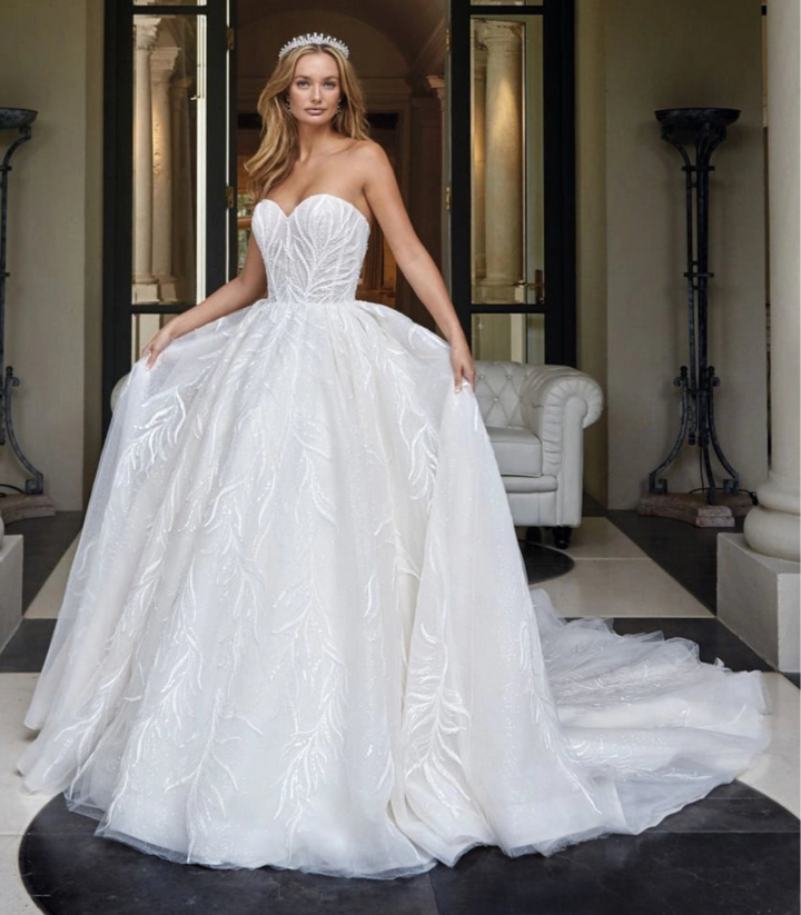 Demetrios DP465 - Size 16