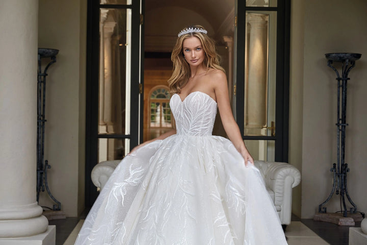 Demetrios DP465 - Size 16