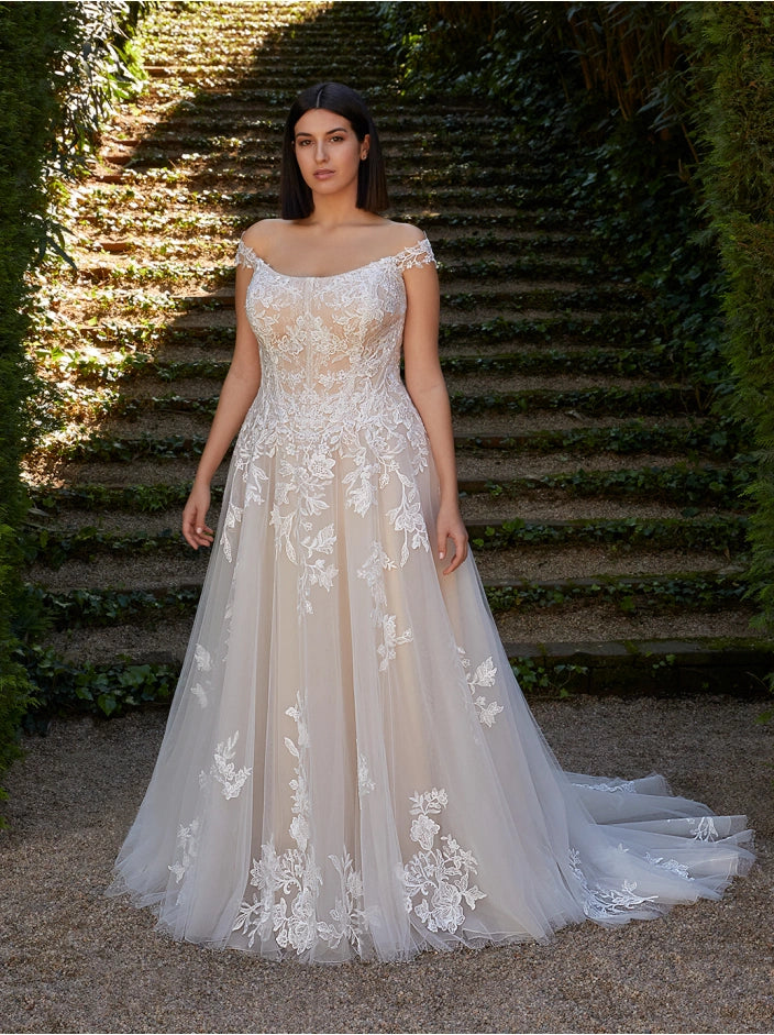 Élysée by Enzoani Emma - Size 24