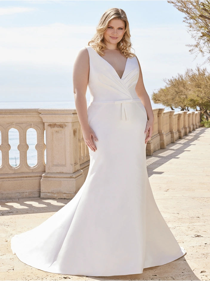 Élysée by Enzoani Morgan - Size 22