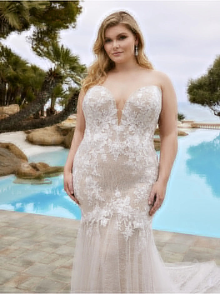 Élysée by Enzoani Tori - Size 22