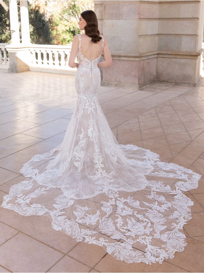 Élysée by Enzoani Valliére - Size 12