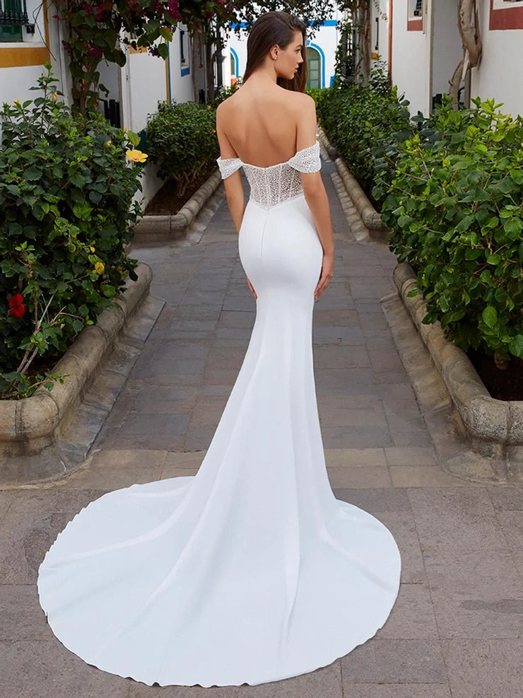 Love by Enzoani Blanca - Size 14