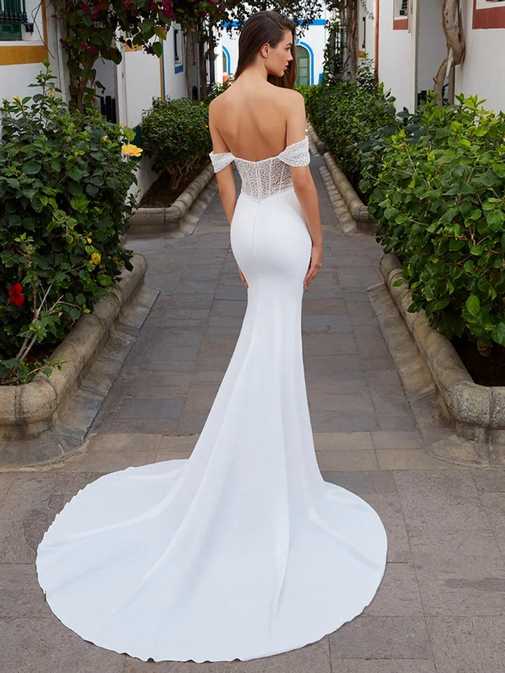 Love by Enzoani Blanca - Size 14