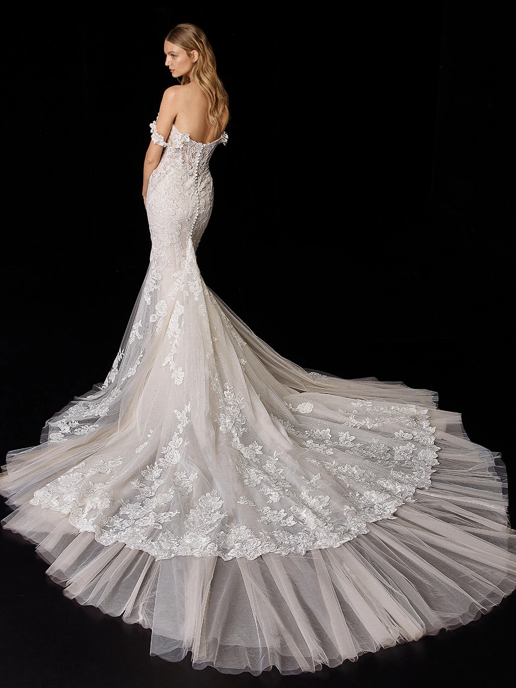 Enzoani Peony - Size 14