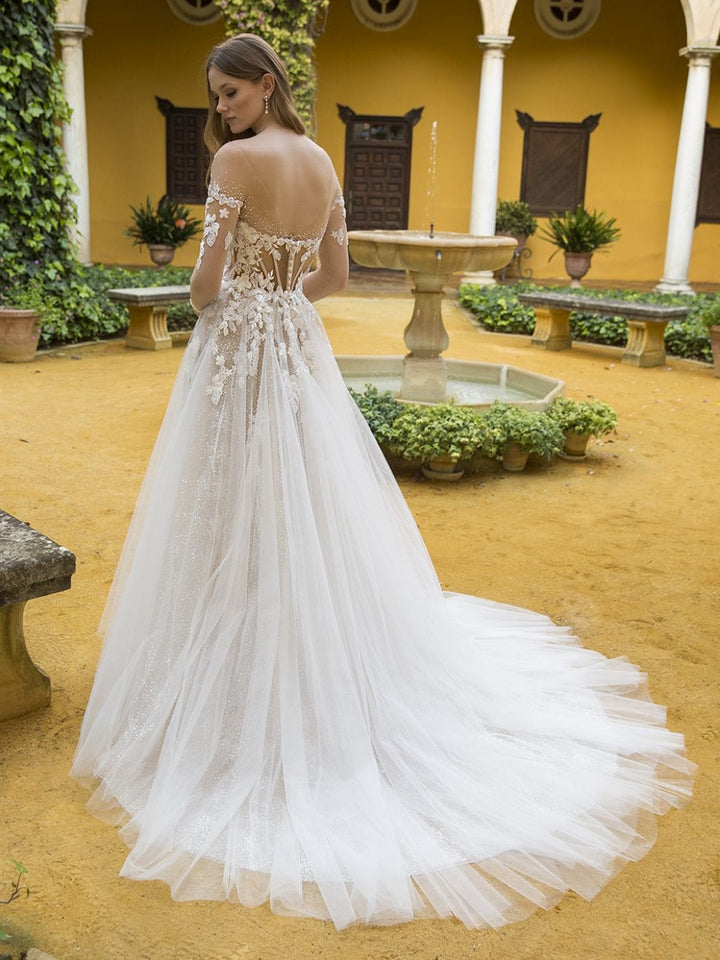 Enzoani Phoenix - Size 10