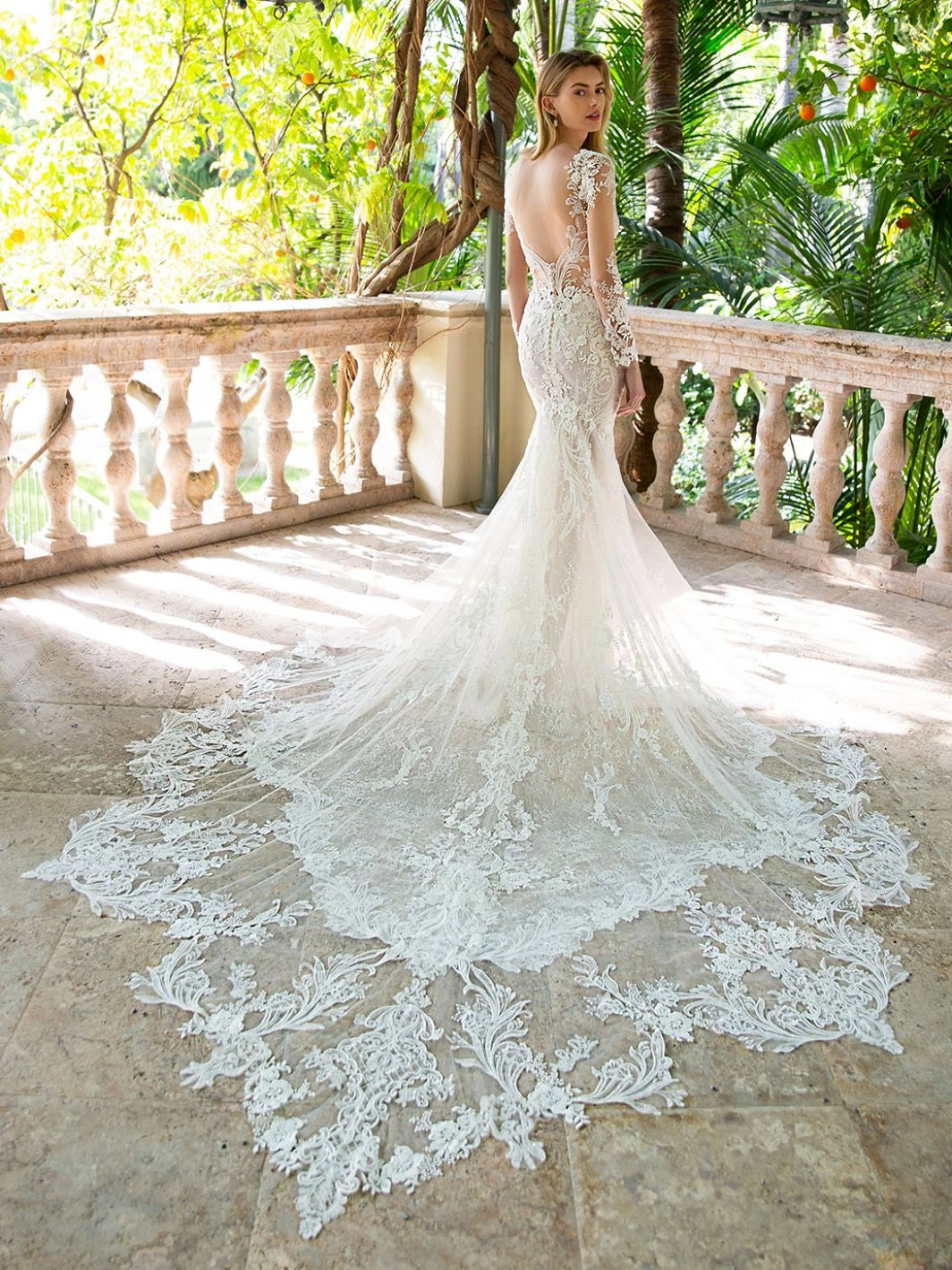 Enzoani Rosalie - Size 10
