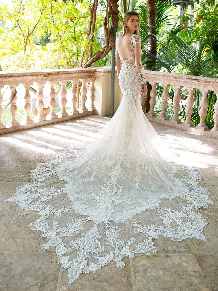Enzoani Rosalie - Size 10